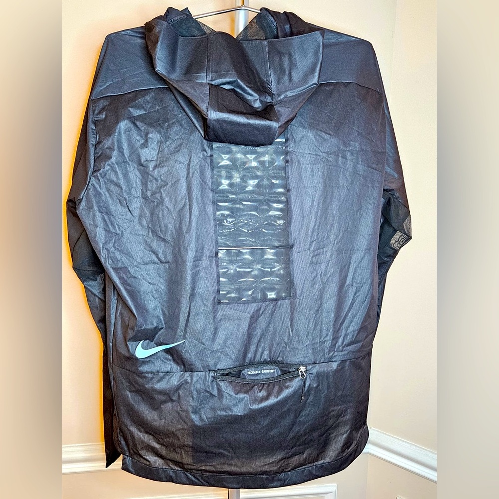 Nike Tech Pack Hooded Running Jacket - BNWT - S